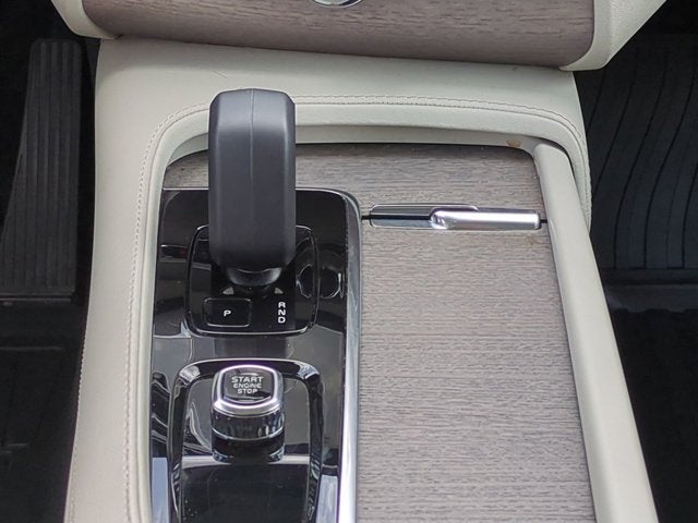 2023 Volvo XC90 Plus