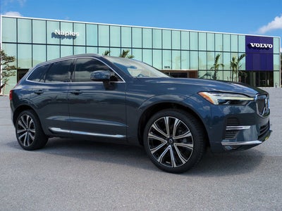 2023 Volvo XC60 Ultimate Bright Theme