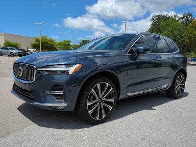 2023 Volvo XC60 Ultimate Bright Theme