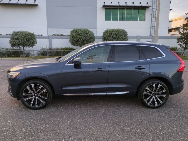 2023 Volvo XC60 Ultimate Bright Theme