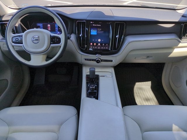 2024 Volvo XC60 Core Dark Theme