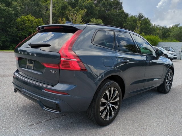 2024 Volvo XC60 Core Dark Theme