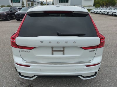 2023 Volvo XC60 Plus Dark Theme