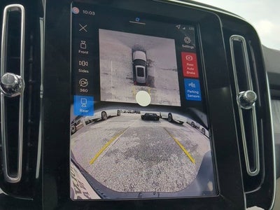 2026 Volvo XC40 Plus