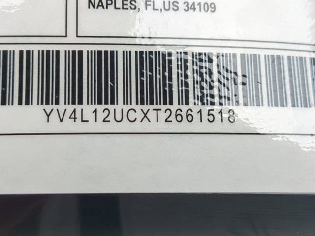 2026 Volvo XC40 Plus