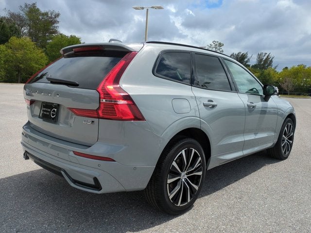 2025 Volvo XC60 Plus