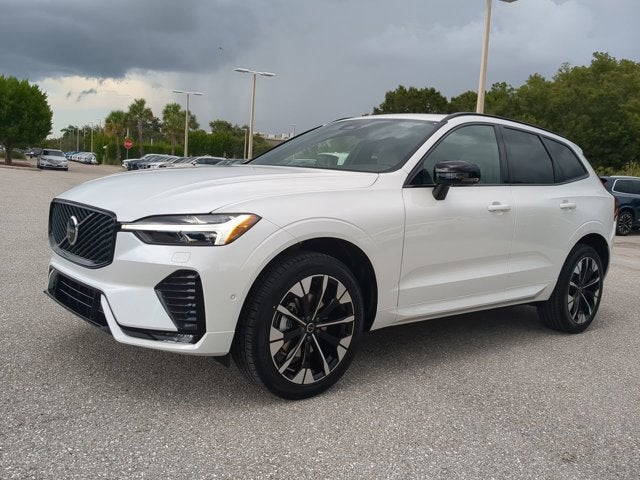 2026 Volvo XC60 Plus