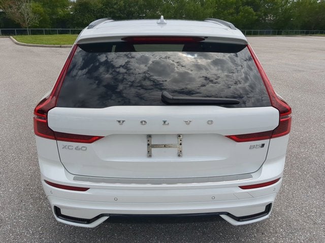 2026 Volvo XC60 Plus