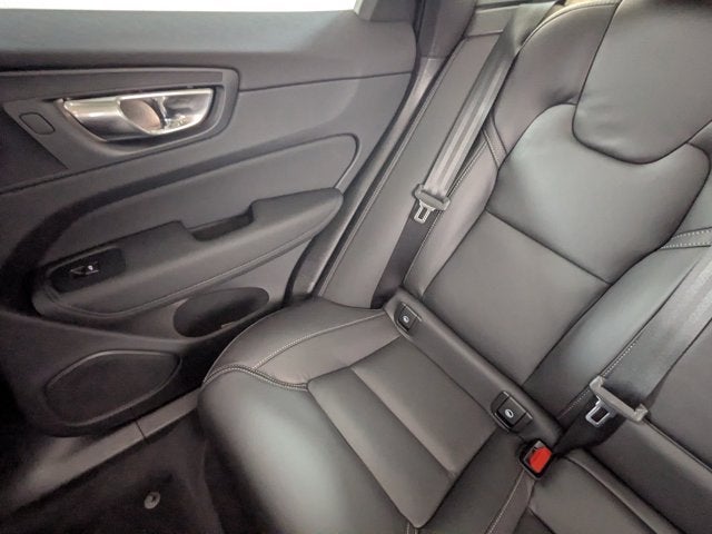 2026 Volvo XC60 B5 AWD Ultra