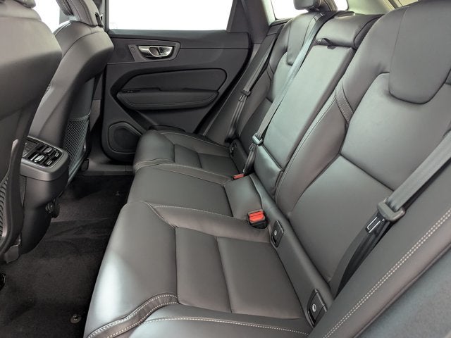 2026 Volvo XC60 B5 AWD Ultra
