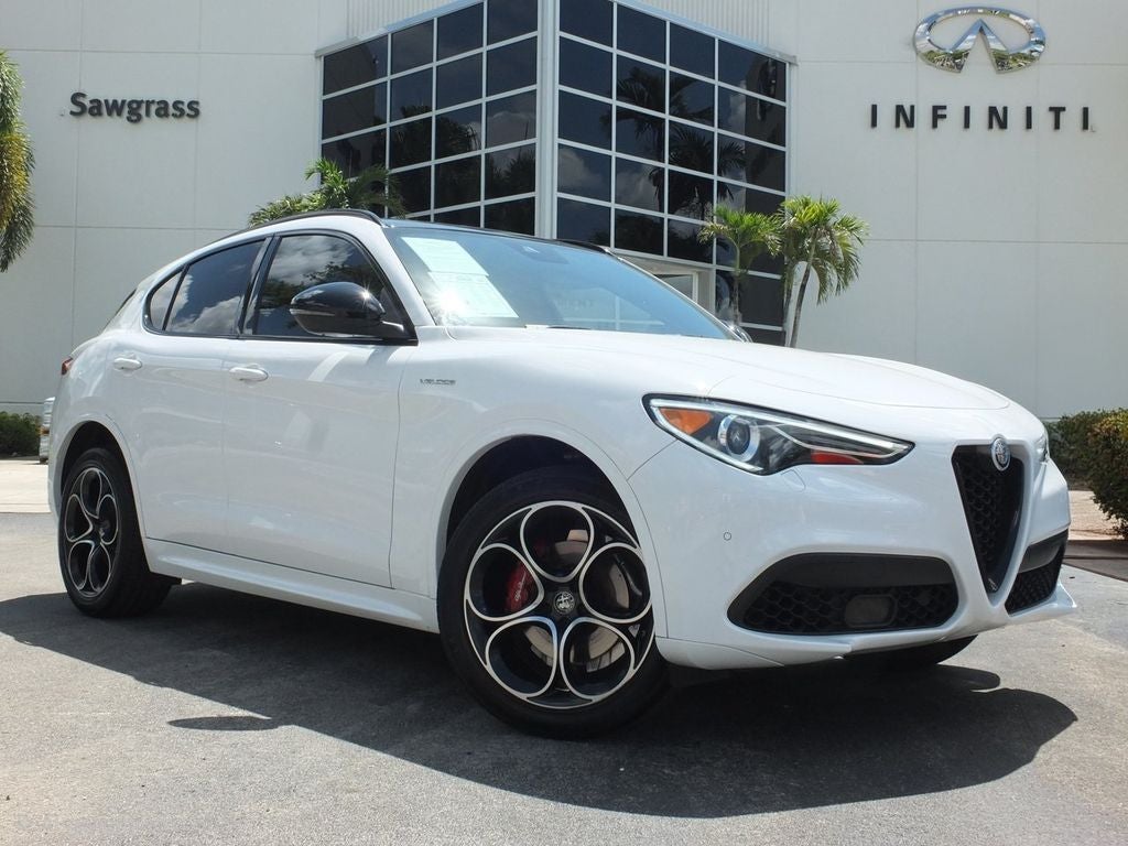 2023 Alfa Romeo Stelvio Veloce