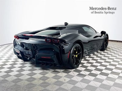 2023 Ferrari SF90 Stradale Base