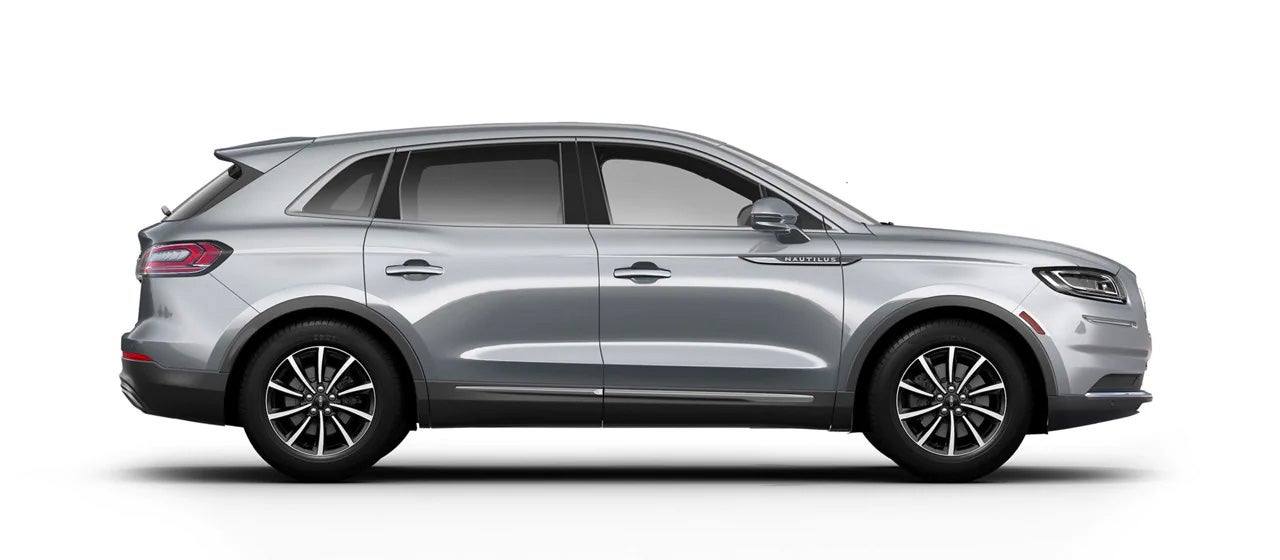 a 2022 Lincoln® Nautilus is shown