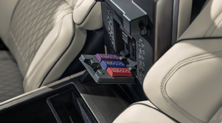 Digital Scent cartridges are shown in the diffuser located in the center arm rest. | Gary Yeomans Lincoln in Daytona Beach FL
