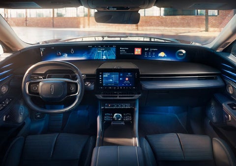 The panoramic display is shown in a 2025 Lincoln Nautilus® SUV. | Gary Yeomans Lincoln in Daytona Beach FL