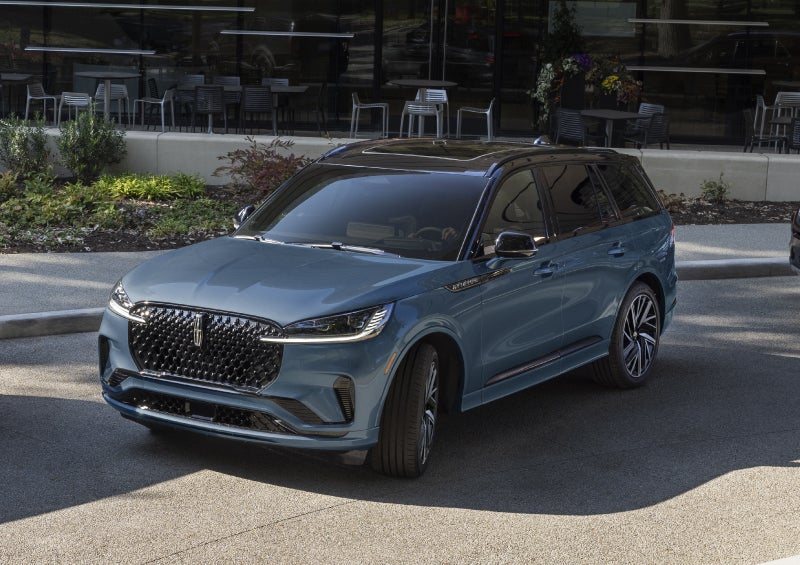 A 2026 Lincoln Black Label™ Aviator® SUV is shown with the available Special Edition Package. | Gary Yeomans Lincoln in Daytona Beach FL