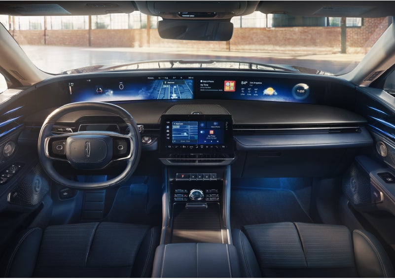 The panoramic display is shown in a 2026 Lincoln Nautilus® SUV. | Gary Yeomans Lincoln in Daytona Beach FL